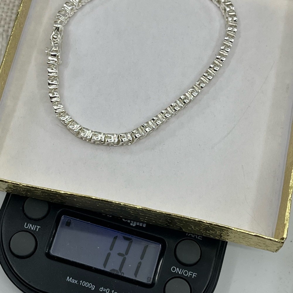 Vintage 7” Sterling Silver CZ Tennis Bracelet – Timeless Sparkle - Picture 17 of 17